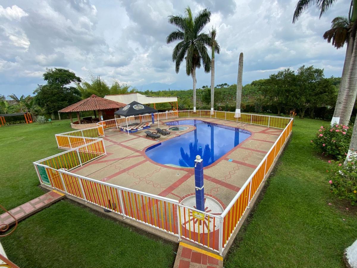 Alojamiento Campestre Hawaii Montenegro Exterior foto